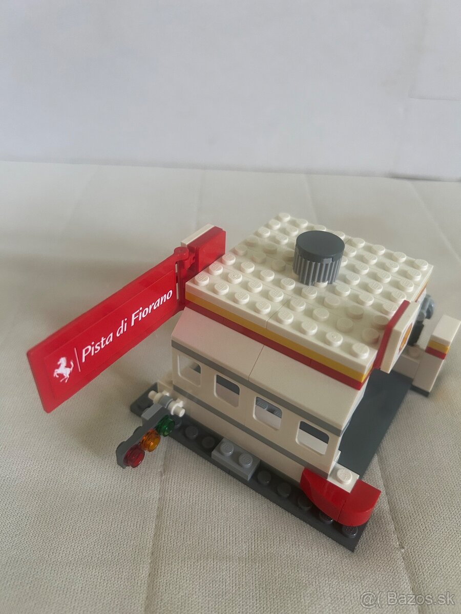 Lego Shell Station 40195 - 4