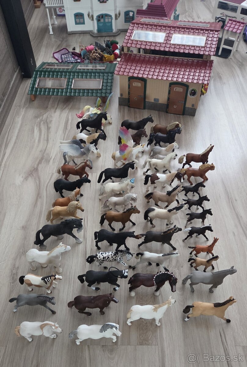 Schleich kone, stajne, dom - 4