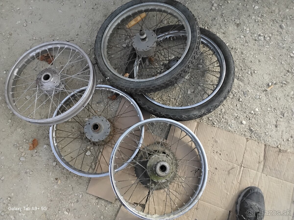 Jawa babetta alkatrészek eladók - 4