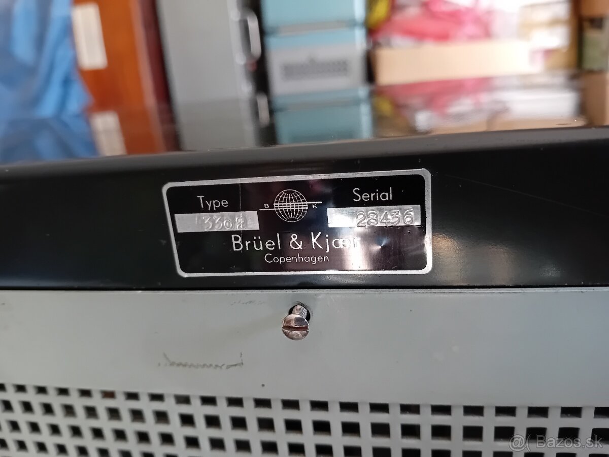 Predám Historický merací prístroj Brüel & Kjaer - 4
