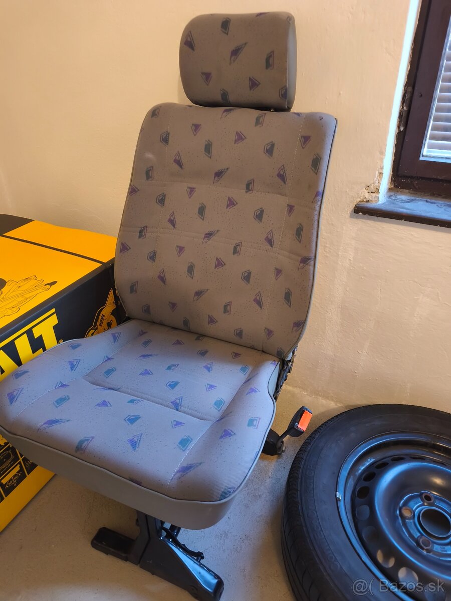Sedadlá VW T4 - 4