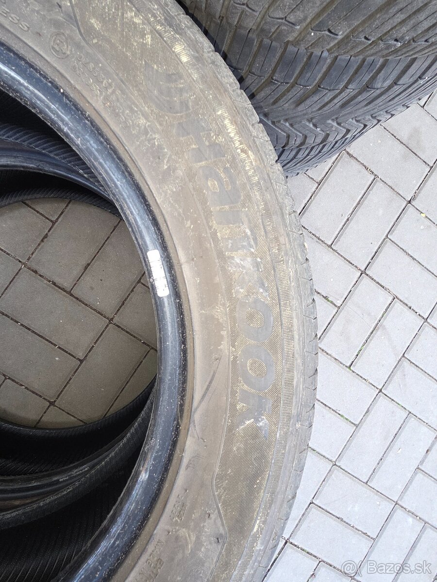 Pneumatiky 235 55 17 letné Zn.hankook - 4