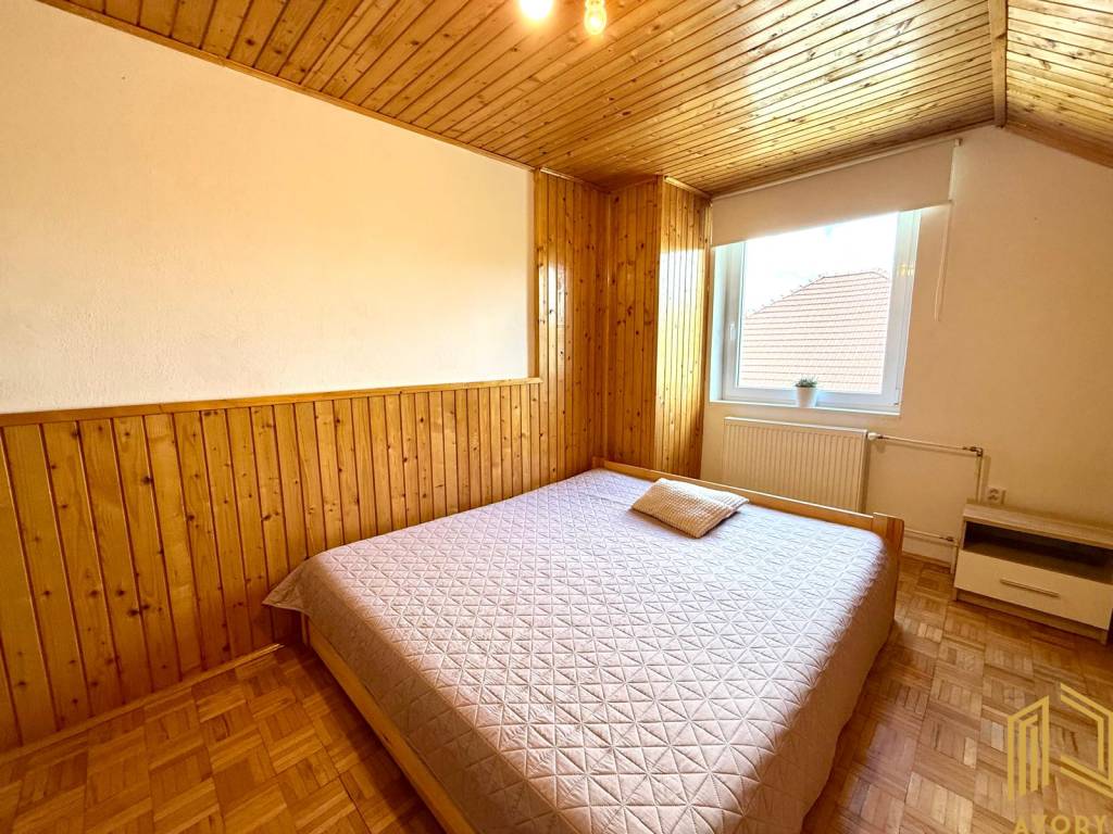 5 - IZB. ROD. DOM s GARÁŽOU,POZEMOK 771m2, BOR. MIKULÁŠ - 4