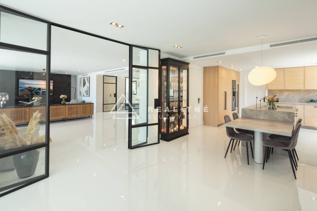 Španielsko, Vila, Nueva Andalucia, La Cerquilla - 4