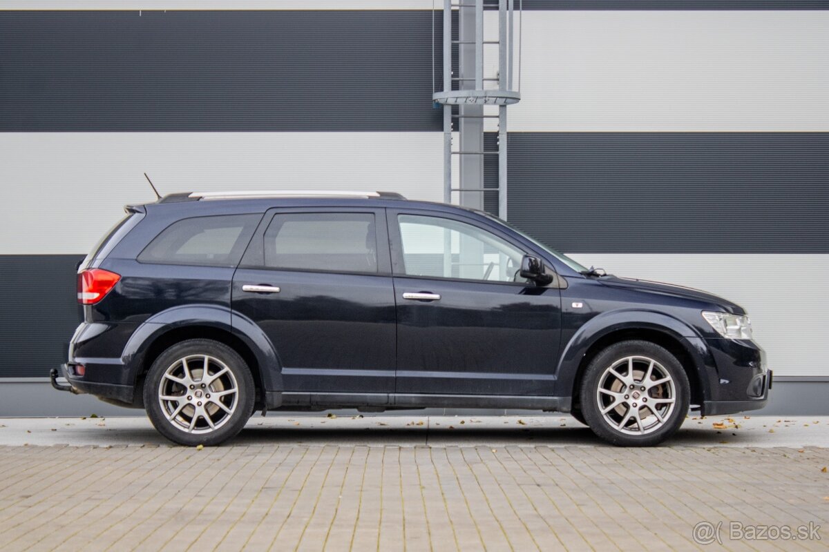 Fiat Freemont 2.0 MultiJet Urban 4x4 A/T - 4