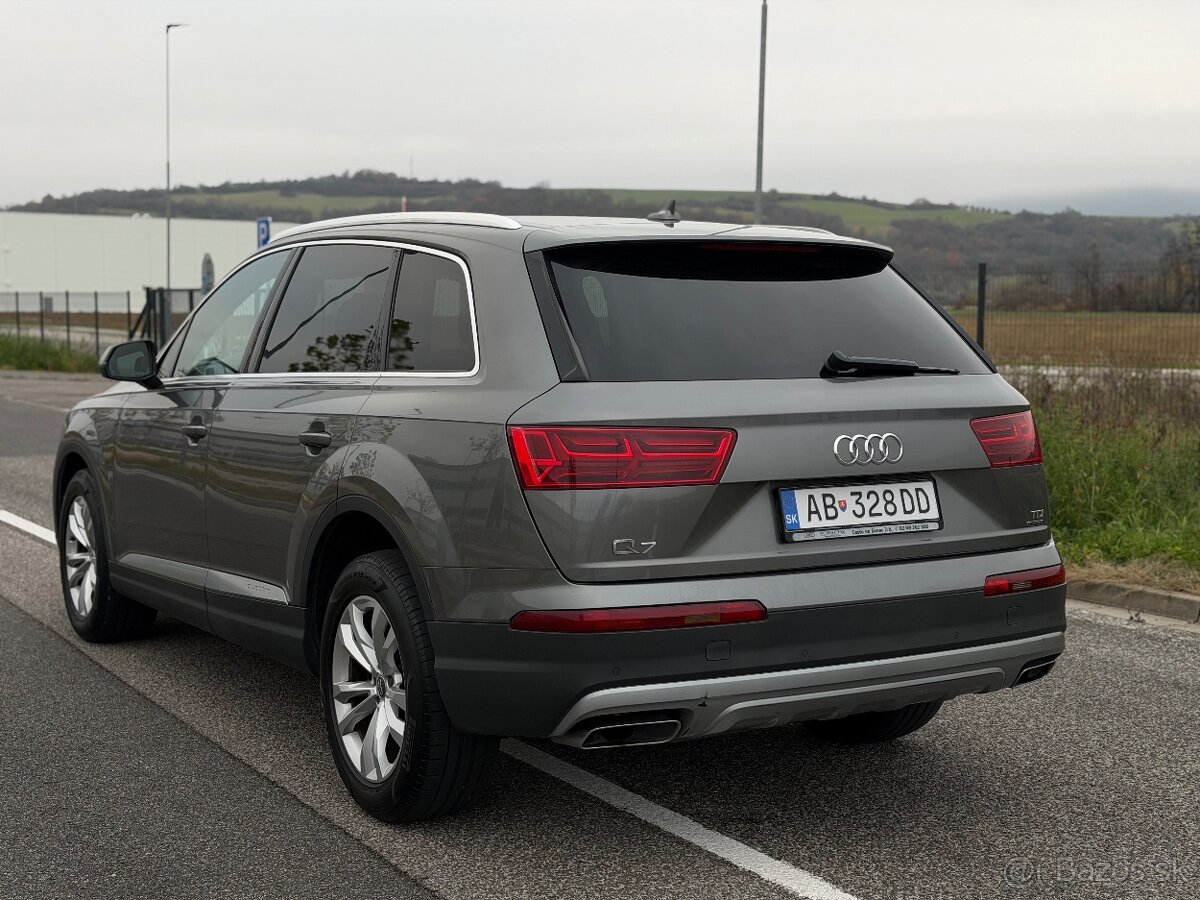 Audi Q7 3.0 TDi, F1, KeyLess, SLOVAK - 4