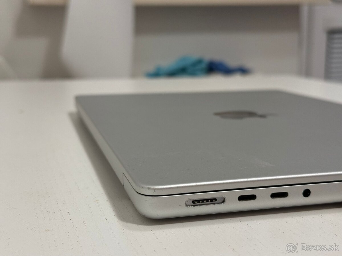 MacBook Pro 14” M1 Pro (2021) – 16 GB RAM, 512 GB SSD - 4