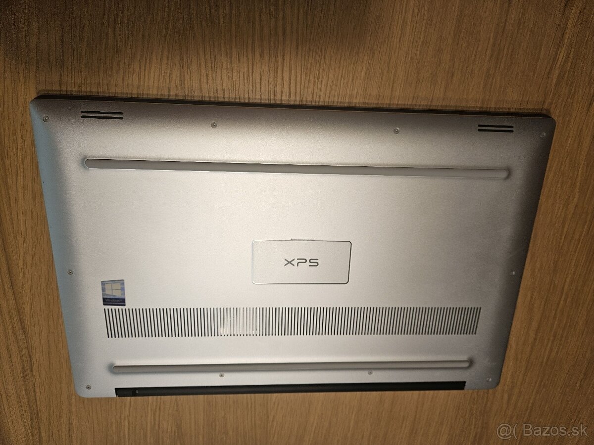 Predam Dell XPS 15 7590 16GB RAM 1GB SSD - 4