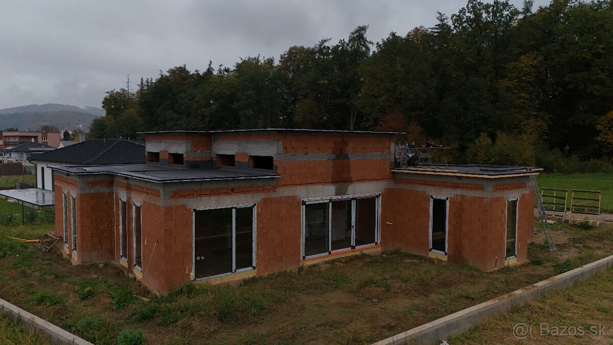 Rodinný dvojdom - 4