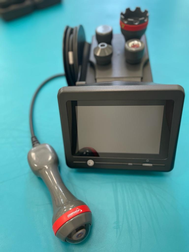 Znížená cena Predám terapeutický Laser Companion CTX - 4