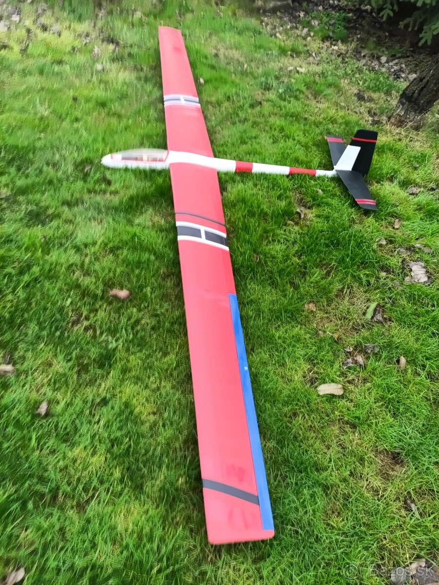 Rc vetroň 3.7m - 4