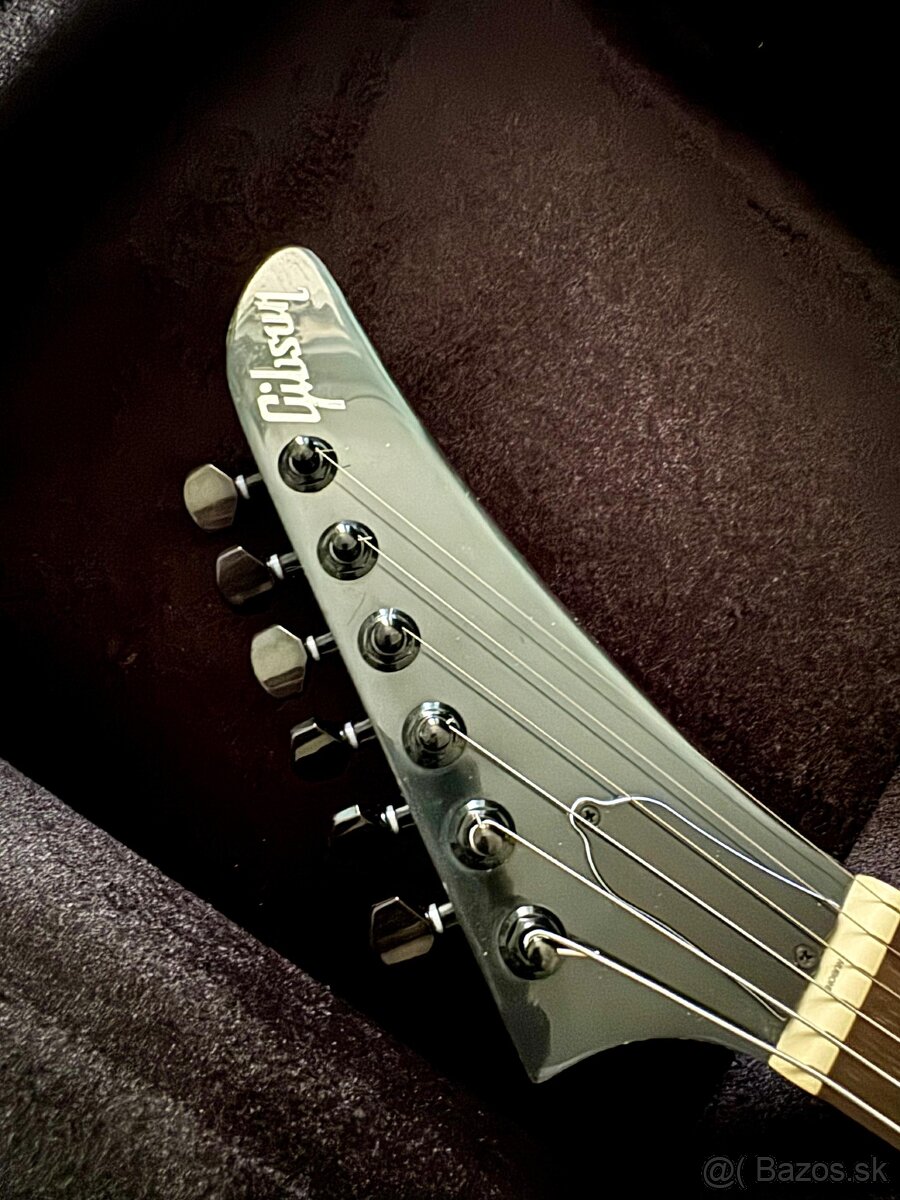 Epiphone Explorer with EMG 81 85 - 4