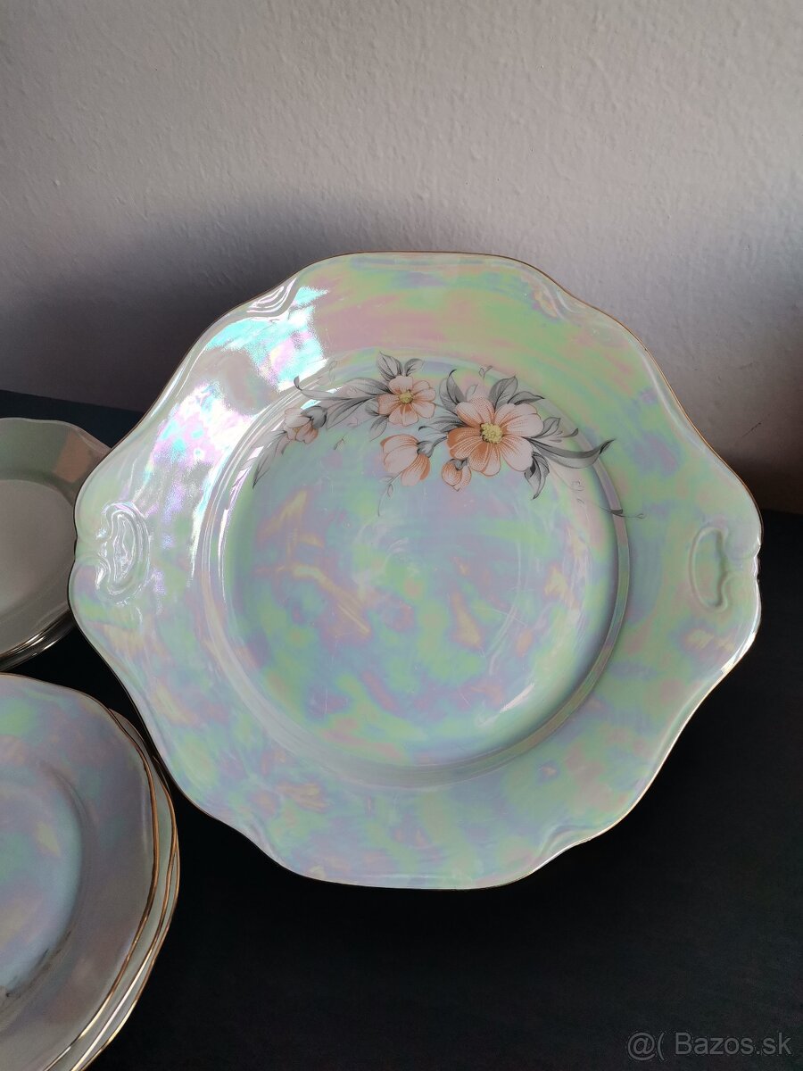 Súprava tanierov - 4