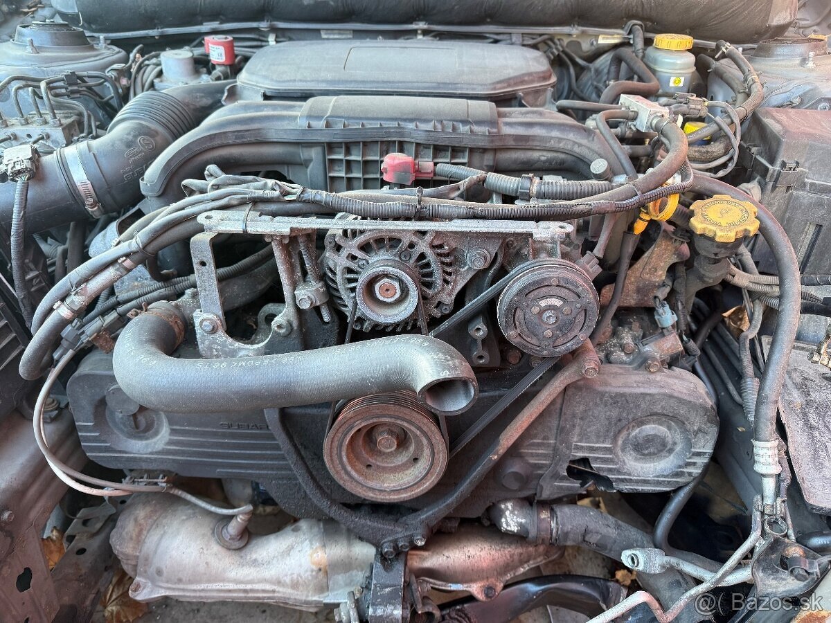 Rozpredam Subaru Legacy AWD 2.5i EJ25 - 4