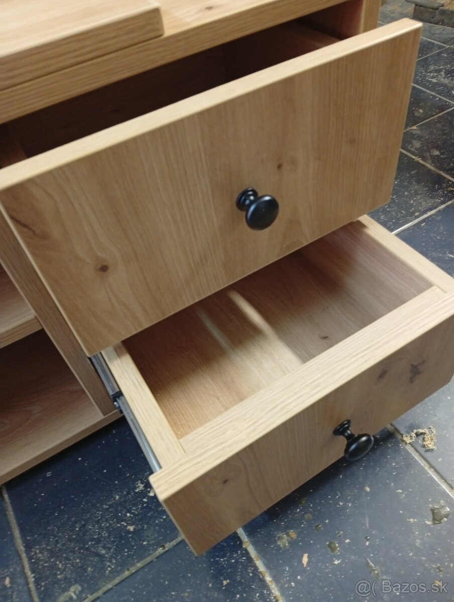 Nový konferenčný stolík od stolára - 4