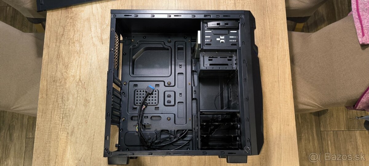PC skrinka Zalman Z1 Neo - 4