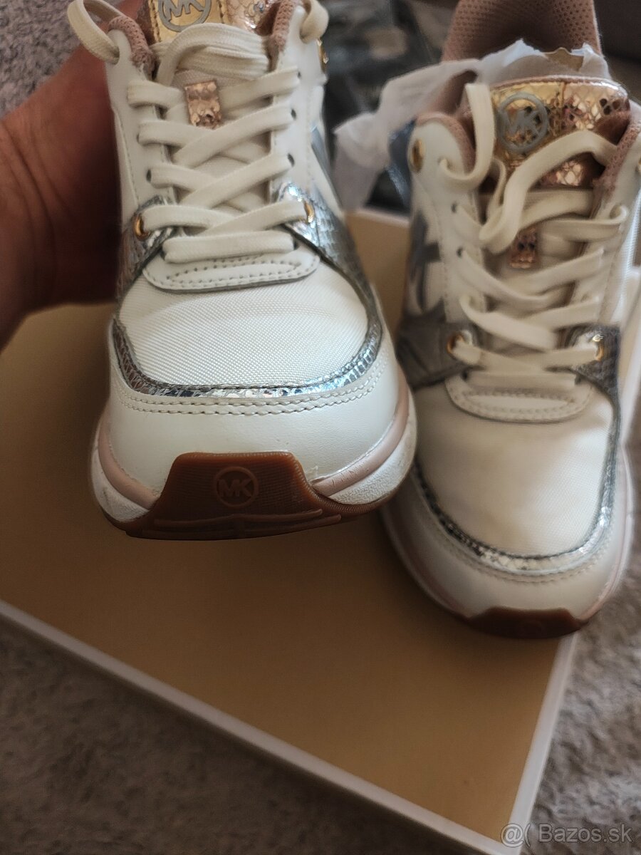Dámske botasky MK - 4