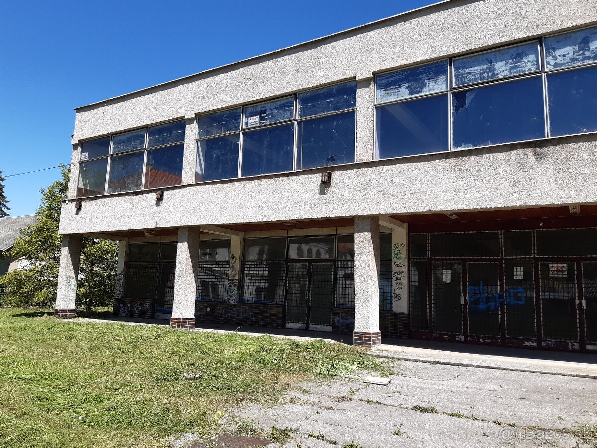 Bývalý Dom textilu na predaj - 4