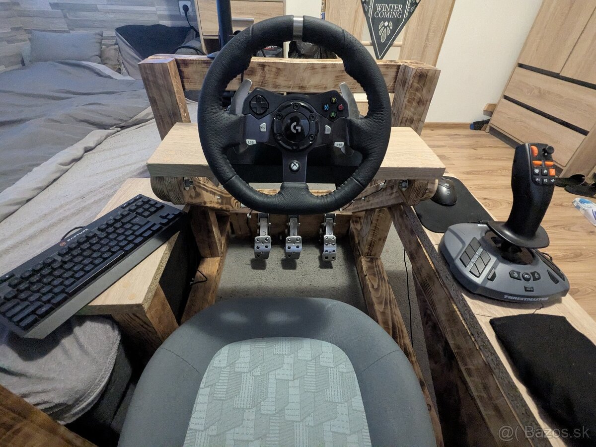 Domáci custom Playseat z dreva. - 4