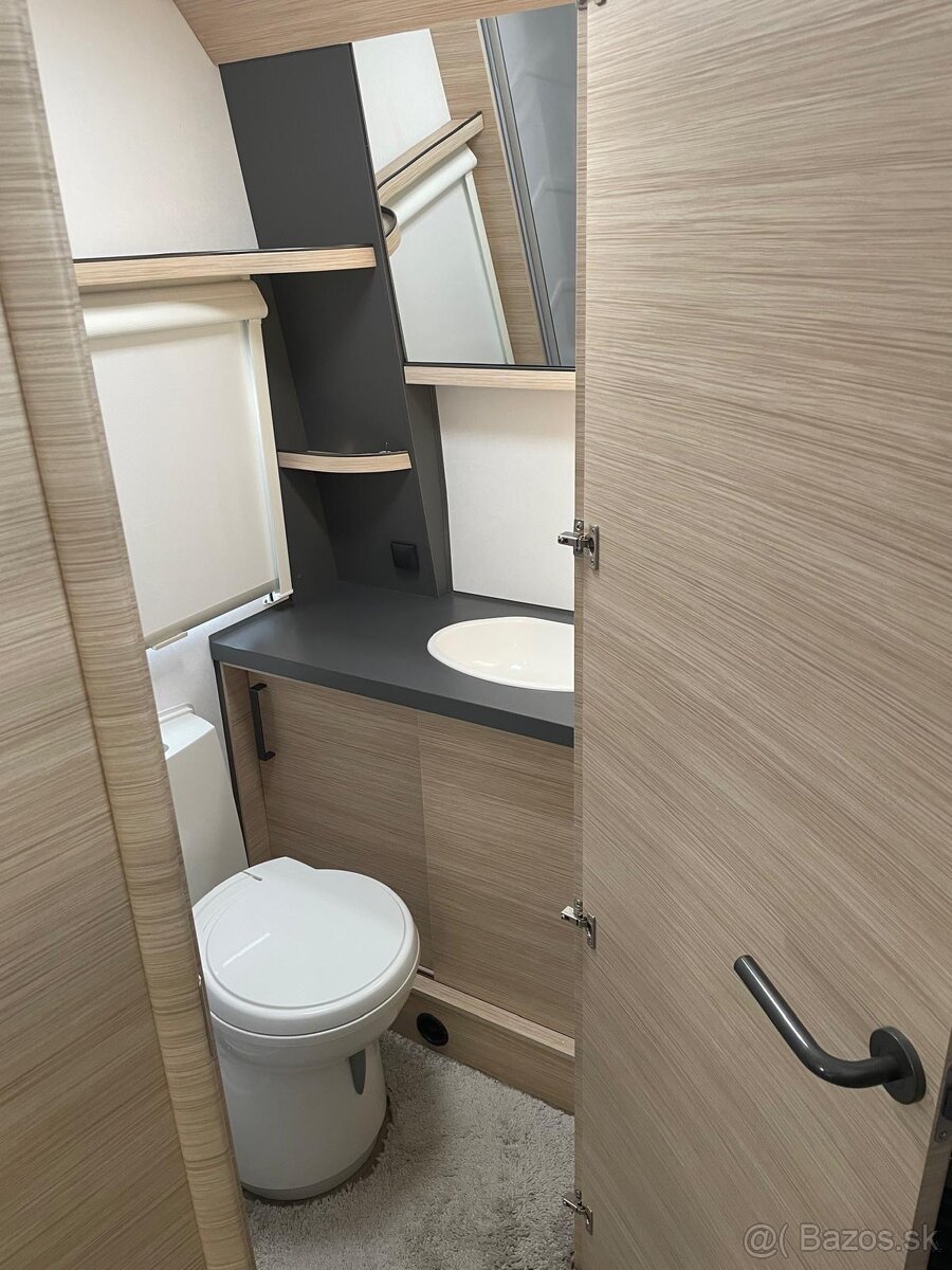 Predám obytný príves - 4