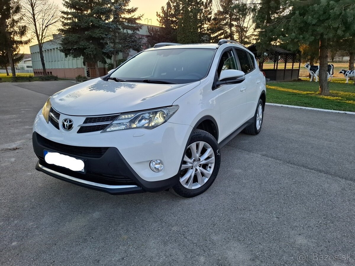 Toyota RAV4 2.0 benzin 4x4 - 4