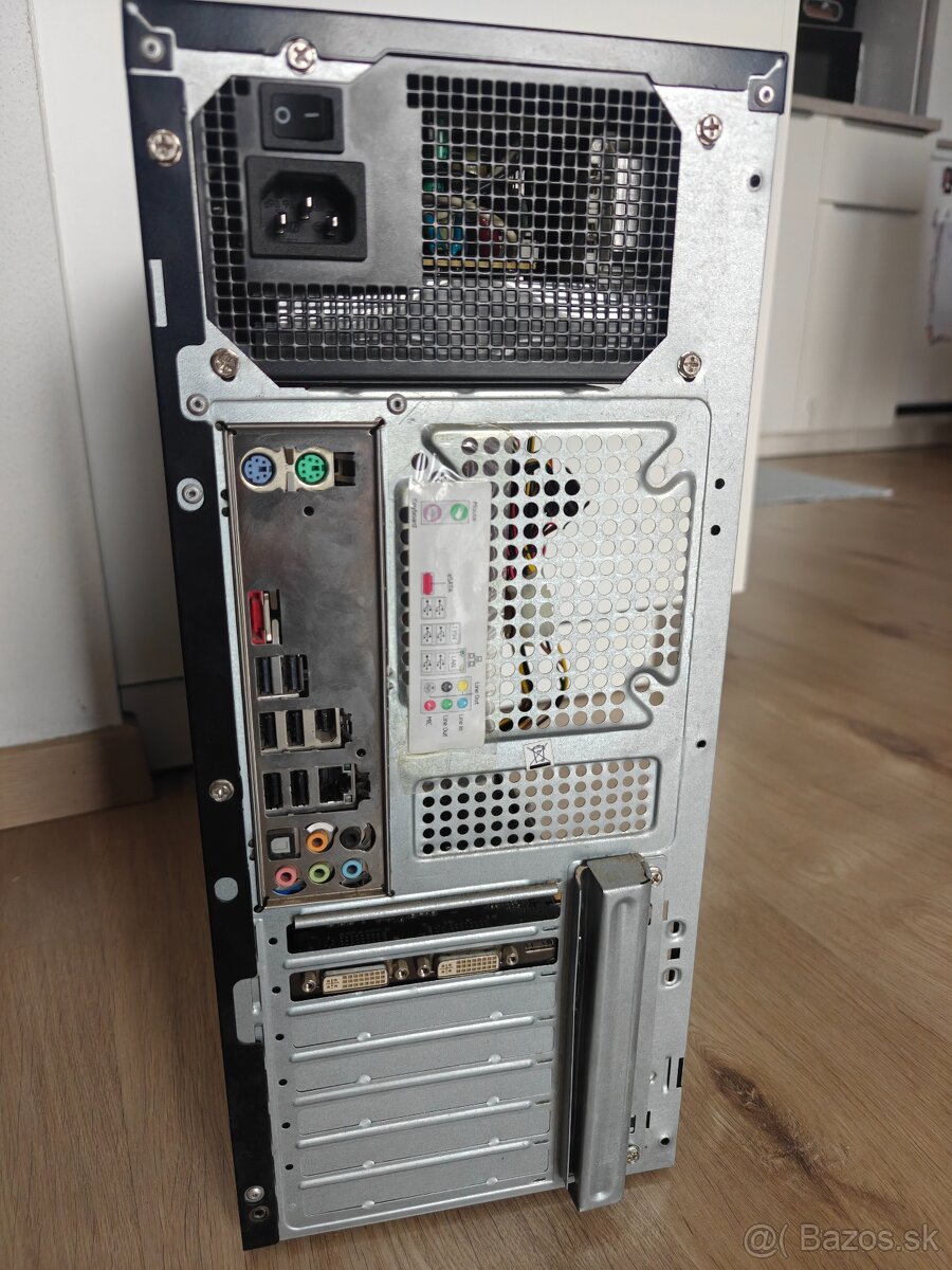 Intel Q9400 6GB GTX460 SSD - 4