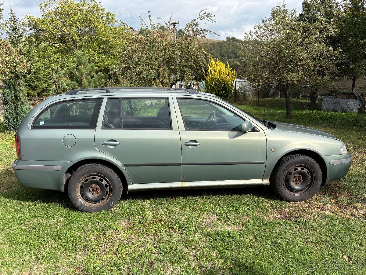 Škoda octavia 1.9tdi 74kw 4x4 - 4