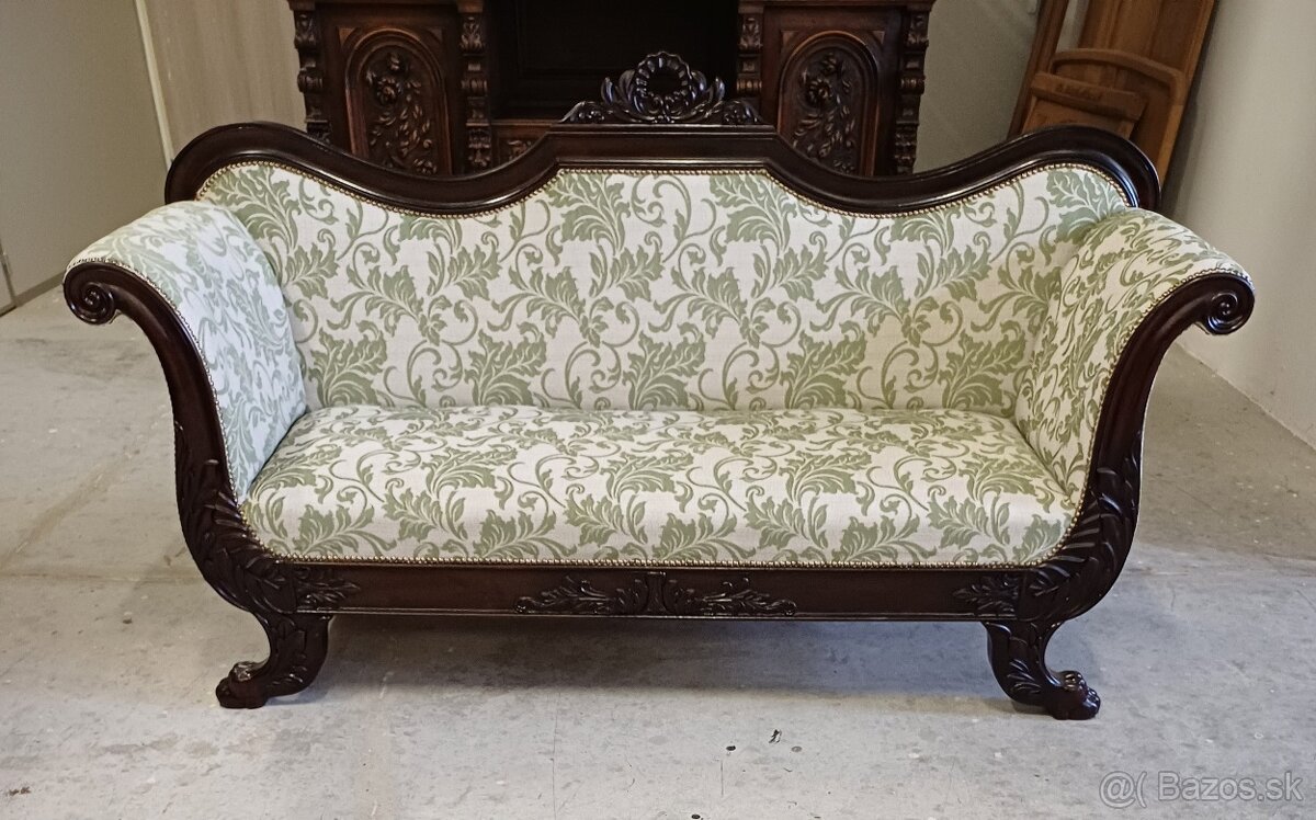 Staroẓ̌itná pohovka (sedač̣ka) - 4