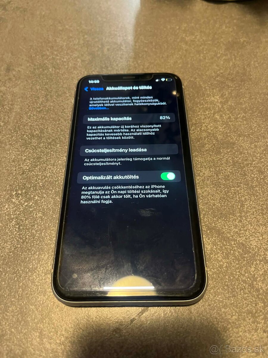 iPhone Xr white 64gb - 4