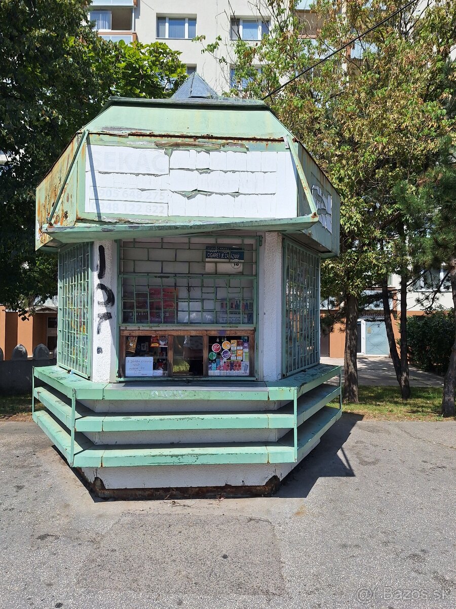 Darujem predajný multifunkčný stánok - 4