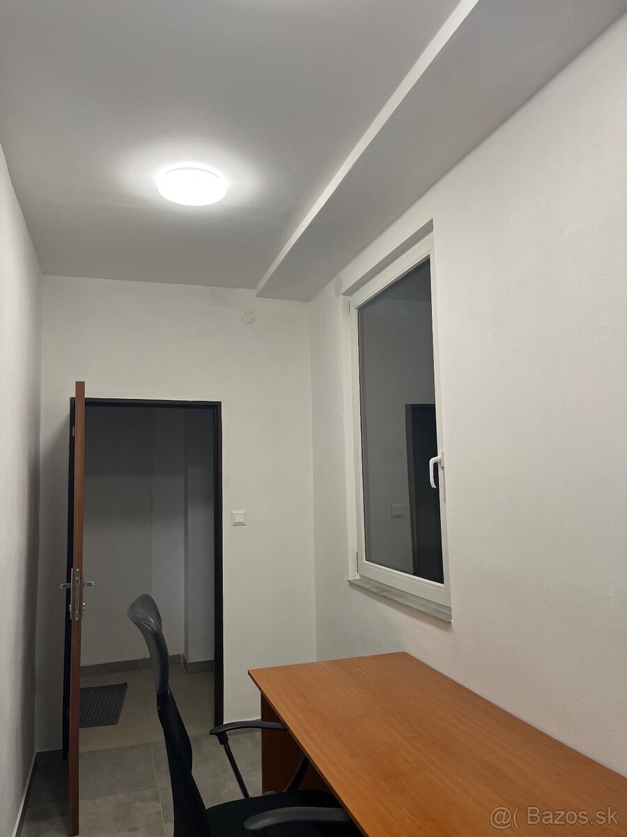 Kancelária na prenájom - 4