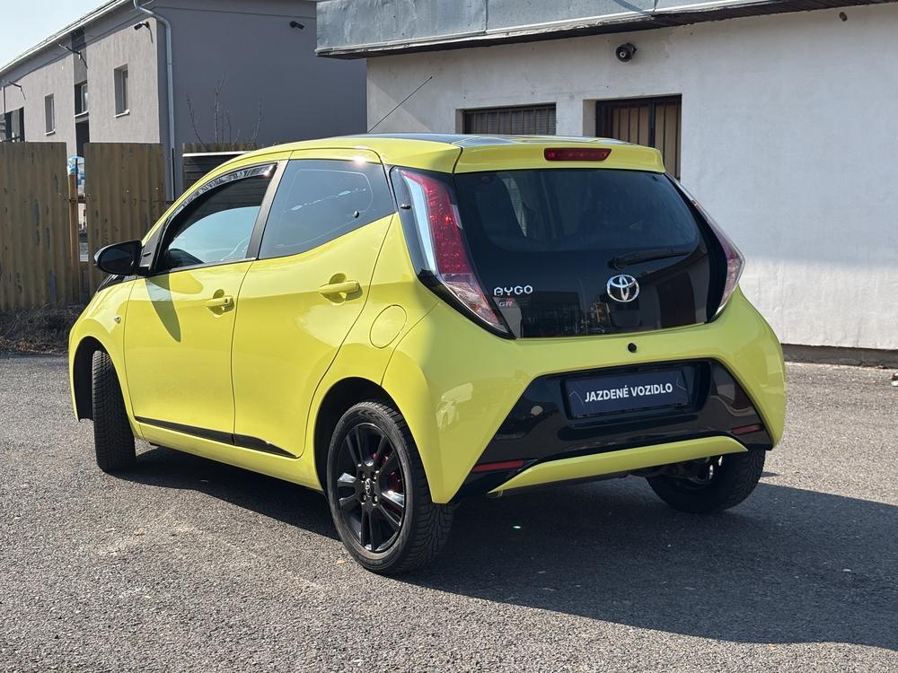 Toyota Aygo 1,0 VVT-i x-cite - 4