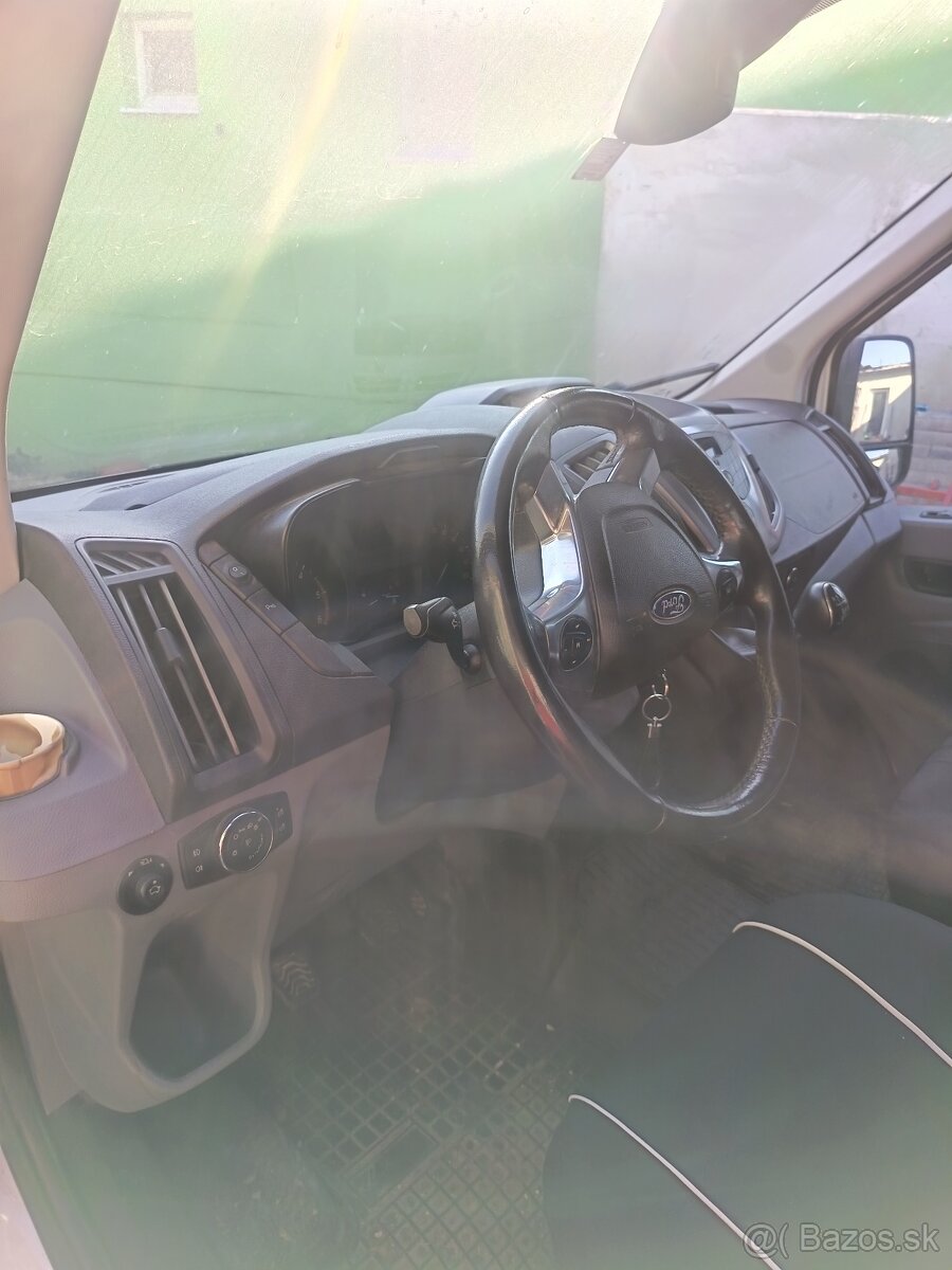 Predám Ford tranzit - 4