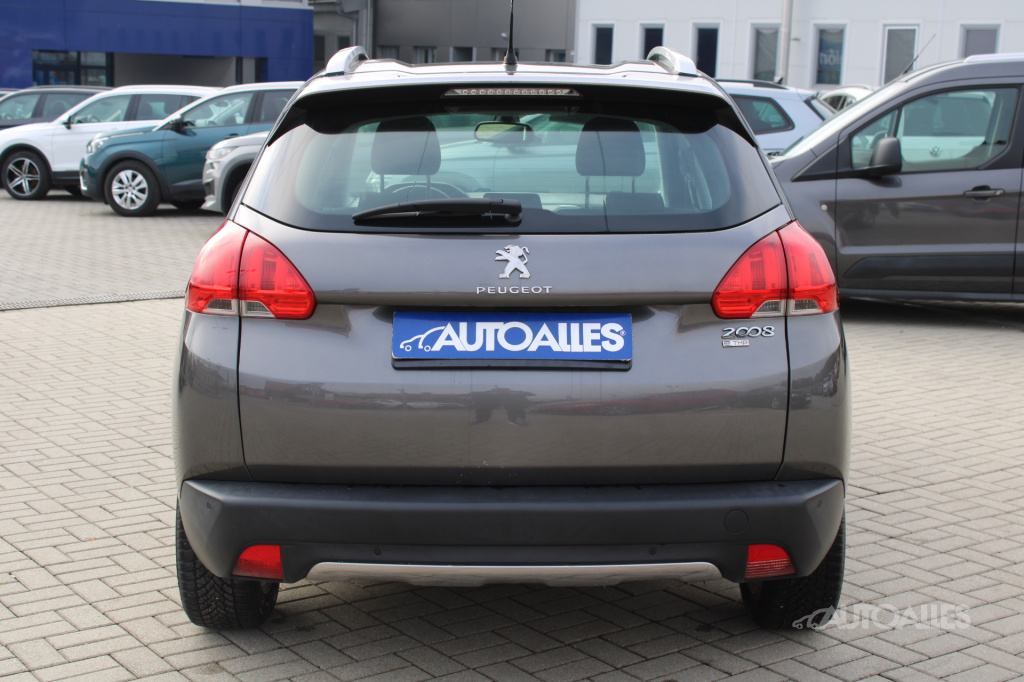 Peugeot 2008 1,2 e-THP 81 kW ALL - 4