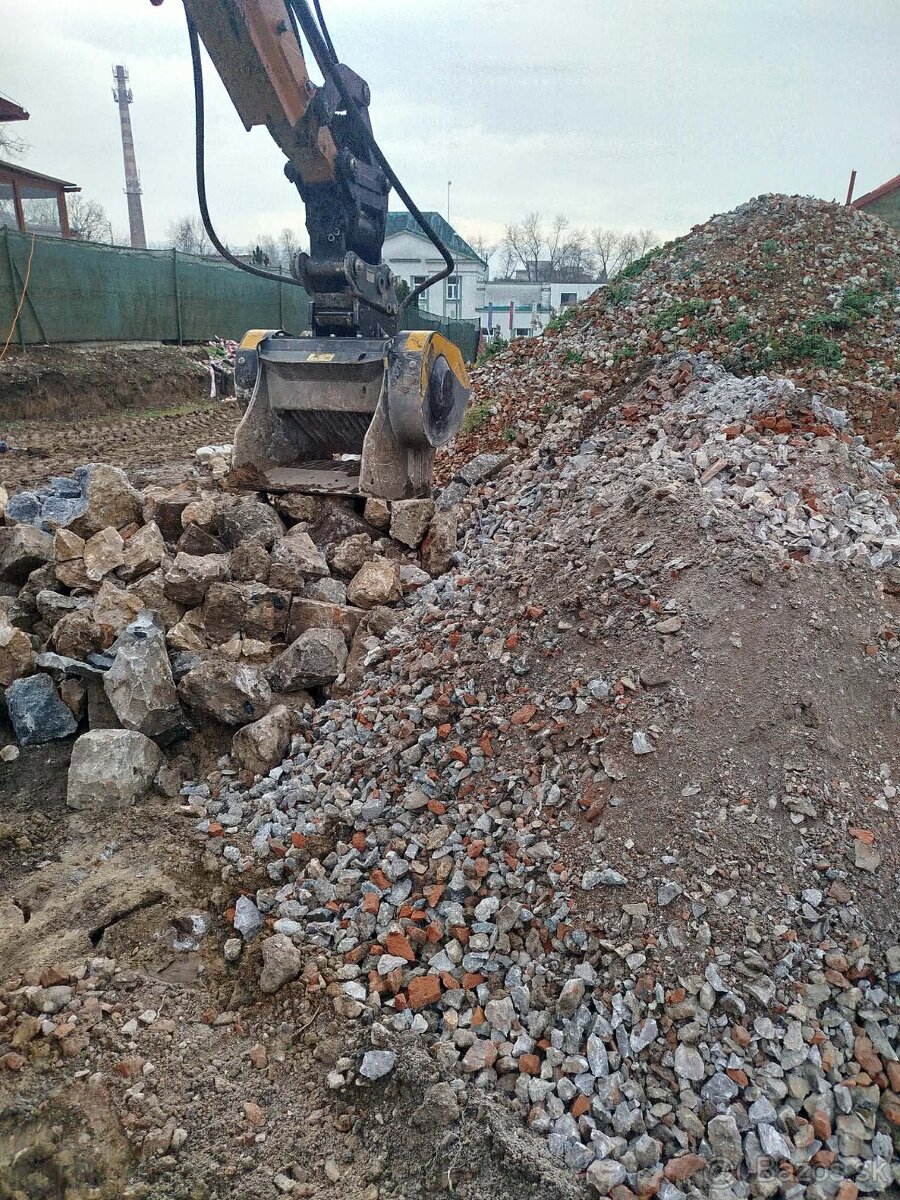 predám drviacu lyžicu na bager - 4