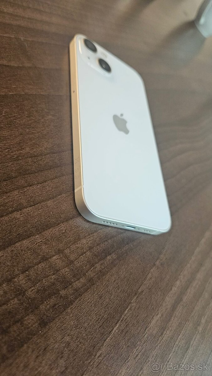 Apple iPhone 13 - 4