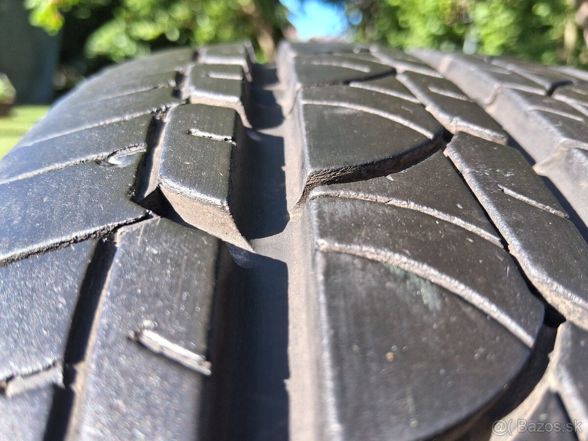 235/65 r16C letne pneumatiky 2 kusy - 4