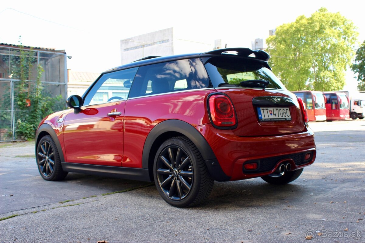Mini Cooper S 2.0 141kW Panoráma JCW 100 tis. km - 4