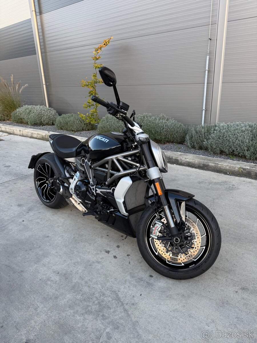 Ducati XDIAVEL S - 4