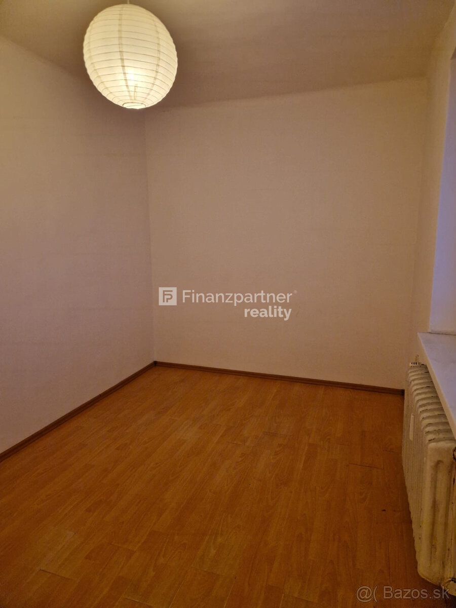 ( F001-112-GEKAa ) 2-izbový byt– Komárno - 4