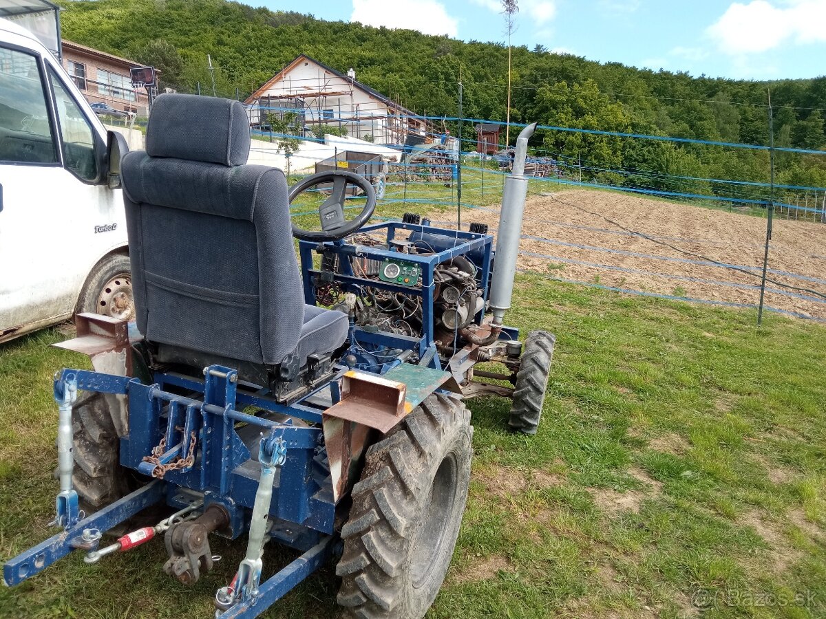 Malotraktor 4x4 na dokončenie - 4