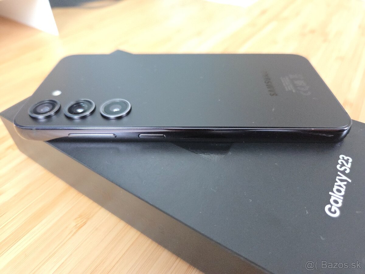 Samsung Galaxy S23 128GB Black - 4