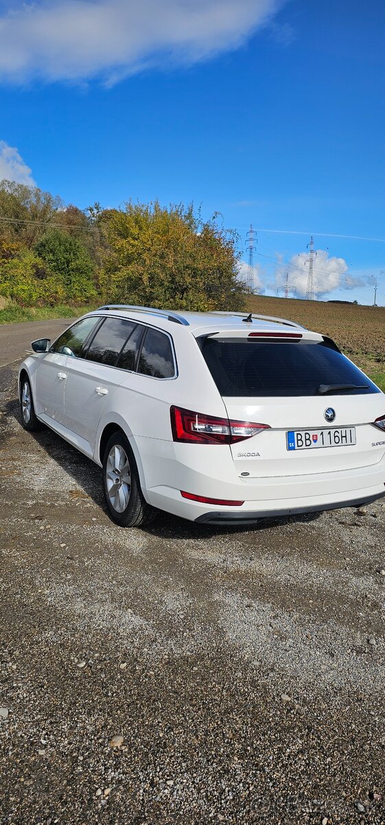 Skoda superb 3 combi , 2.0 tdi rok 2017 ,231000km - 4
