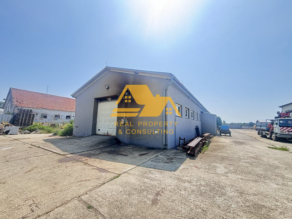 Predám priemyselný areál s 2 výrobnými halami v obci Zemné - 4