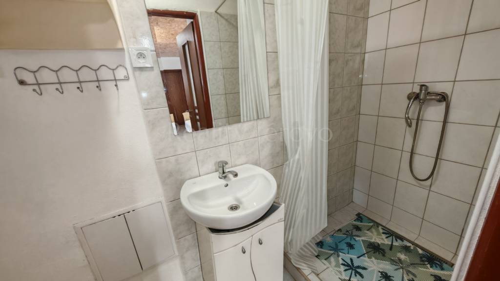 Na prenájom garsónka v rodinnom dome - 4