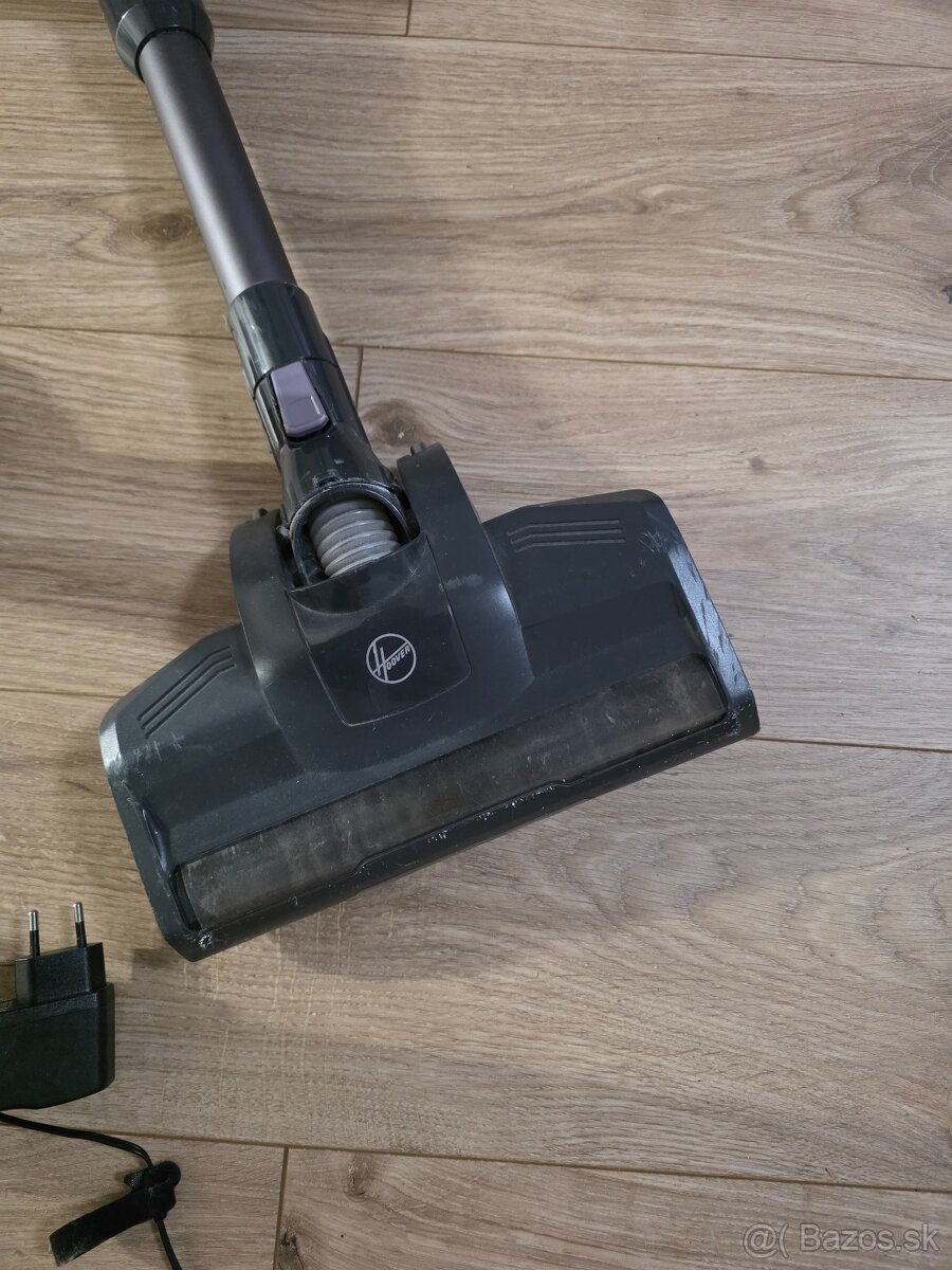 Ručný vysávač Hoover - 4