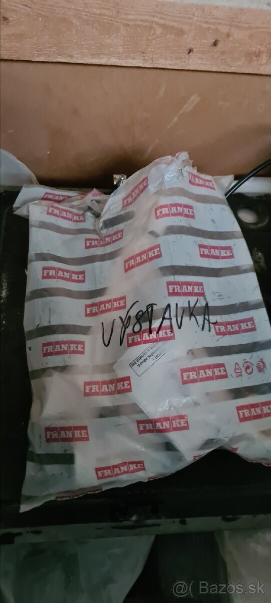 Franke Strata granitovy drez, bateria Blanco - 4