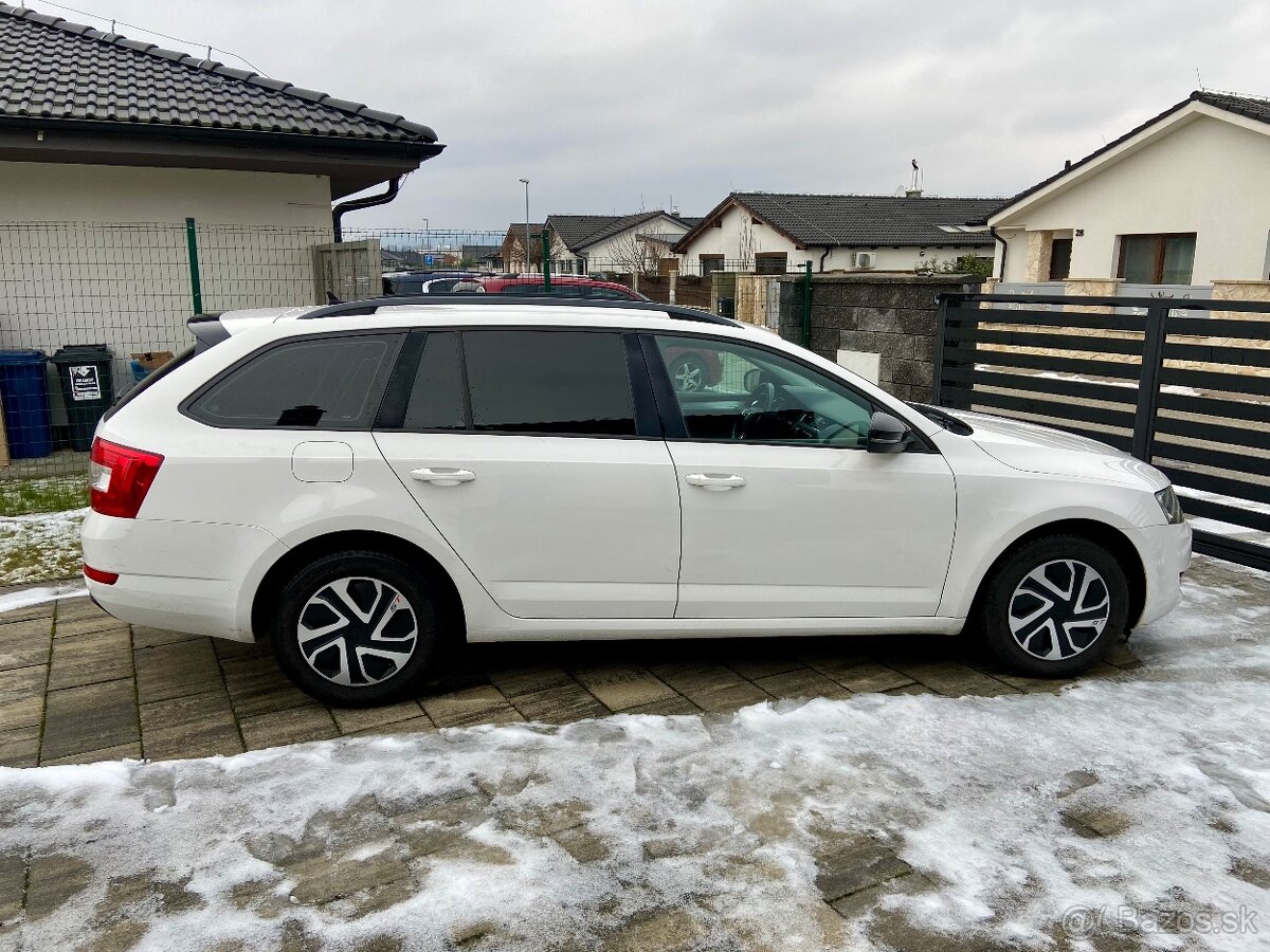 ŠKODA OCTAVIA COMBI 3 1.6 TDi GREENLINE - 4