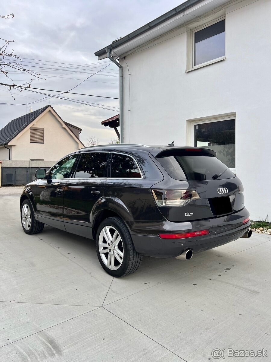 Audi Q7 4.2 FSI Mozna Vymena - 4