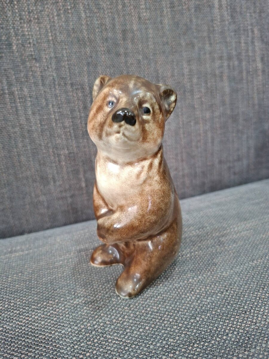 MEDVEDÍK-DITMAR URBACH - 4